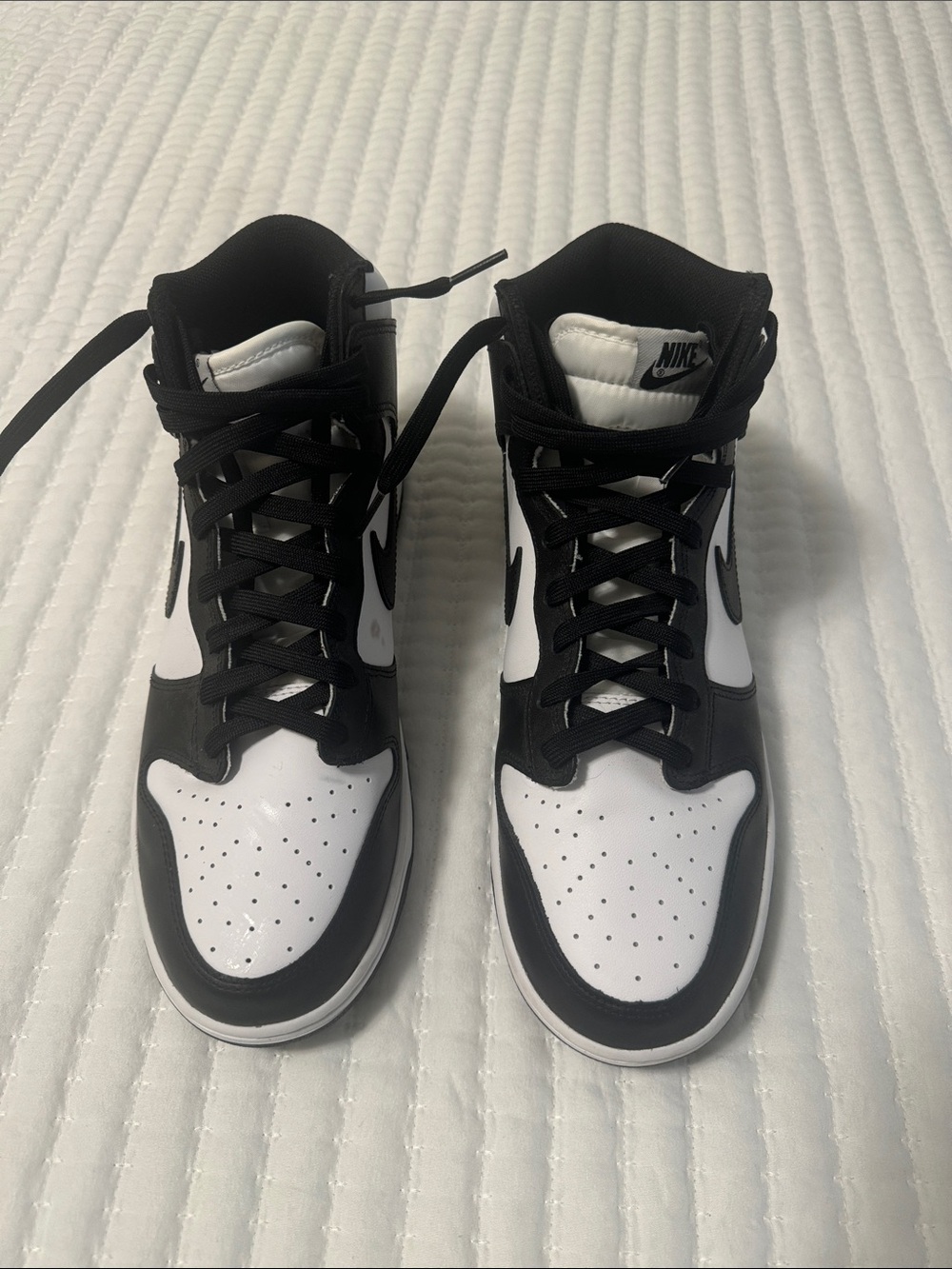 Nike Men’s Black and White High-Top Sneakers